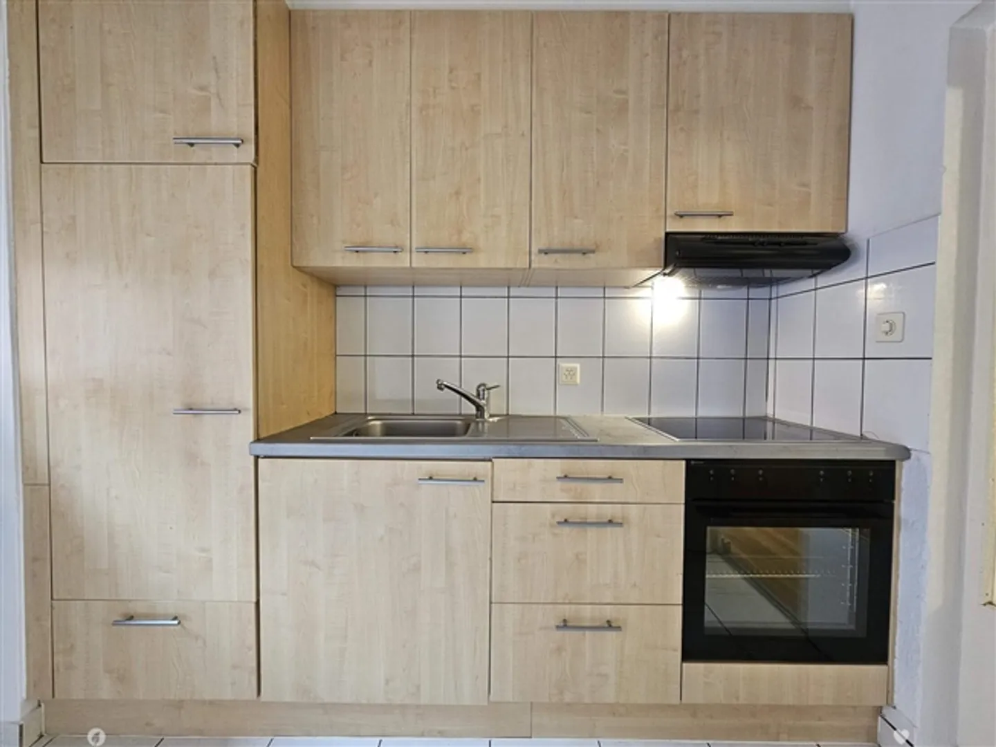 Apartment for rent in Biel, Switzerland - Photo 2 of 8