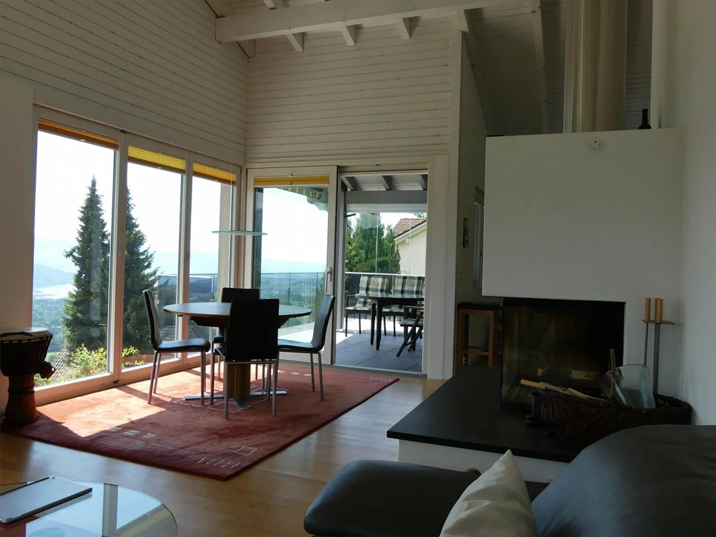 5.5-Zi. Einfamilienhaus mit See + Bergsicht - Photo 3 sur 9