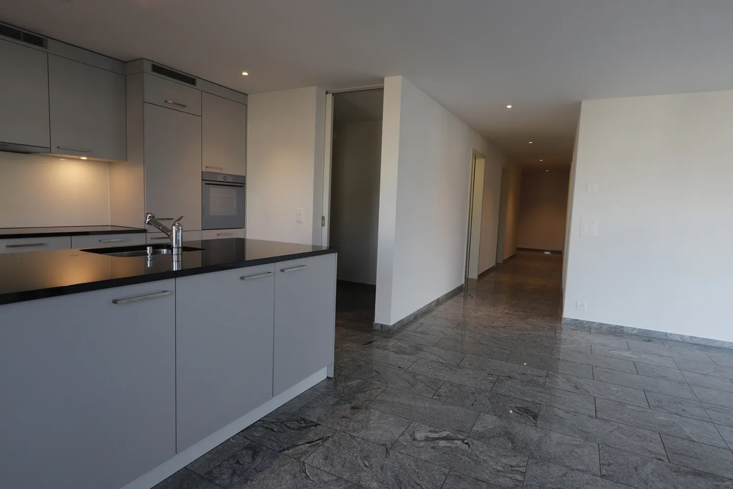 Appartement moderne spacieux de 4,5 pièces à louer au cœur de Moudon - Photo 1 sur 9