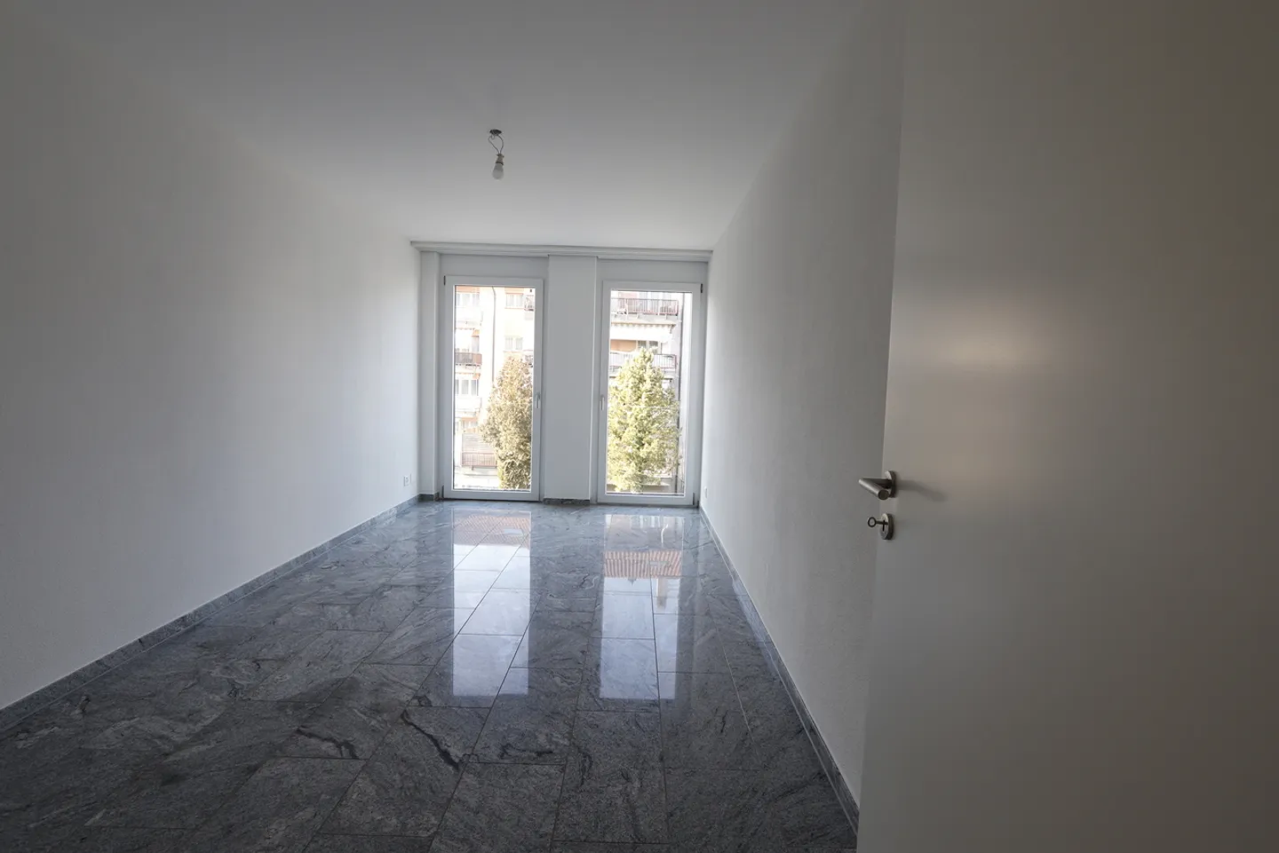 Appartement moderne spacieux de 4,5 pièces à louer au cœur de Moudon - Photo 8 sur 9