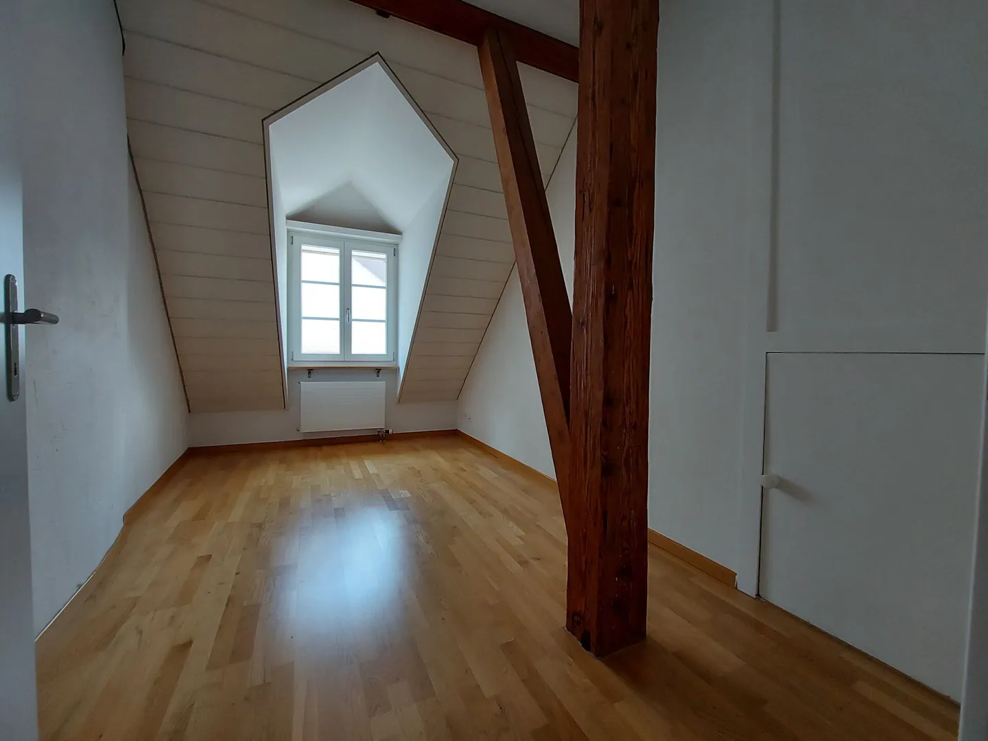 Appartement duplex dans la vieille ville - Photo 10 sur 15