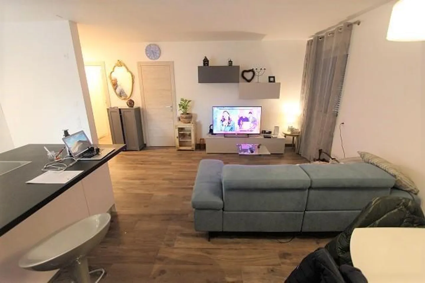 Appartamento moderno di 2 1/2 locali con giardino / appartamento di 2 1/2 locali al piano terra - Foto 3 di 13