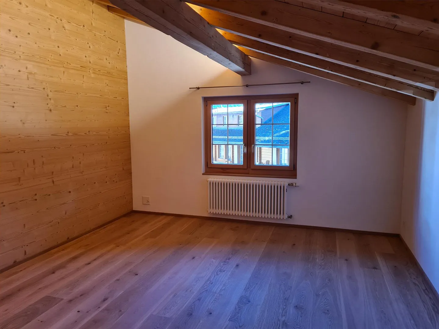 Appartement 4.5 pièces au centre - Photo 4 sur 6