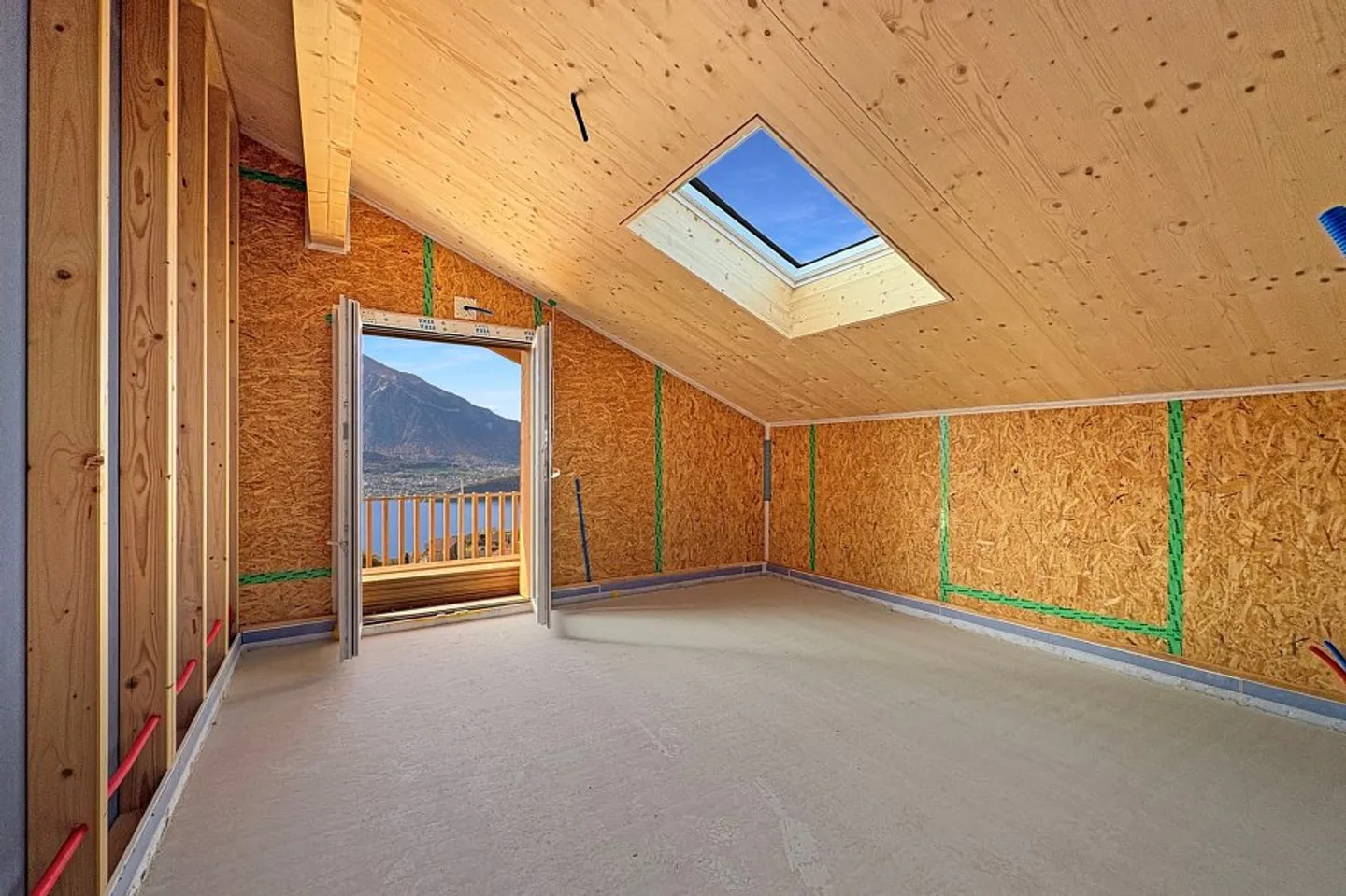 Newly Built Single-Family House in Prime Location - Photo 12 of 13