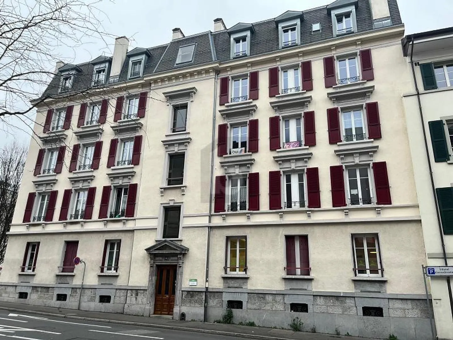 ÉLÉGANCE , GRAND ESPACE ENTRE LAC ET MONTAGNES - Photo 1 sur 6