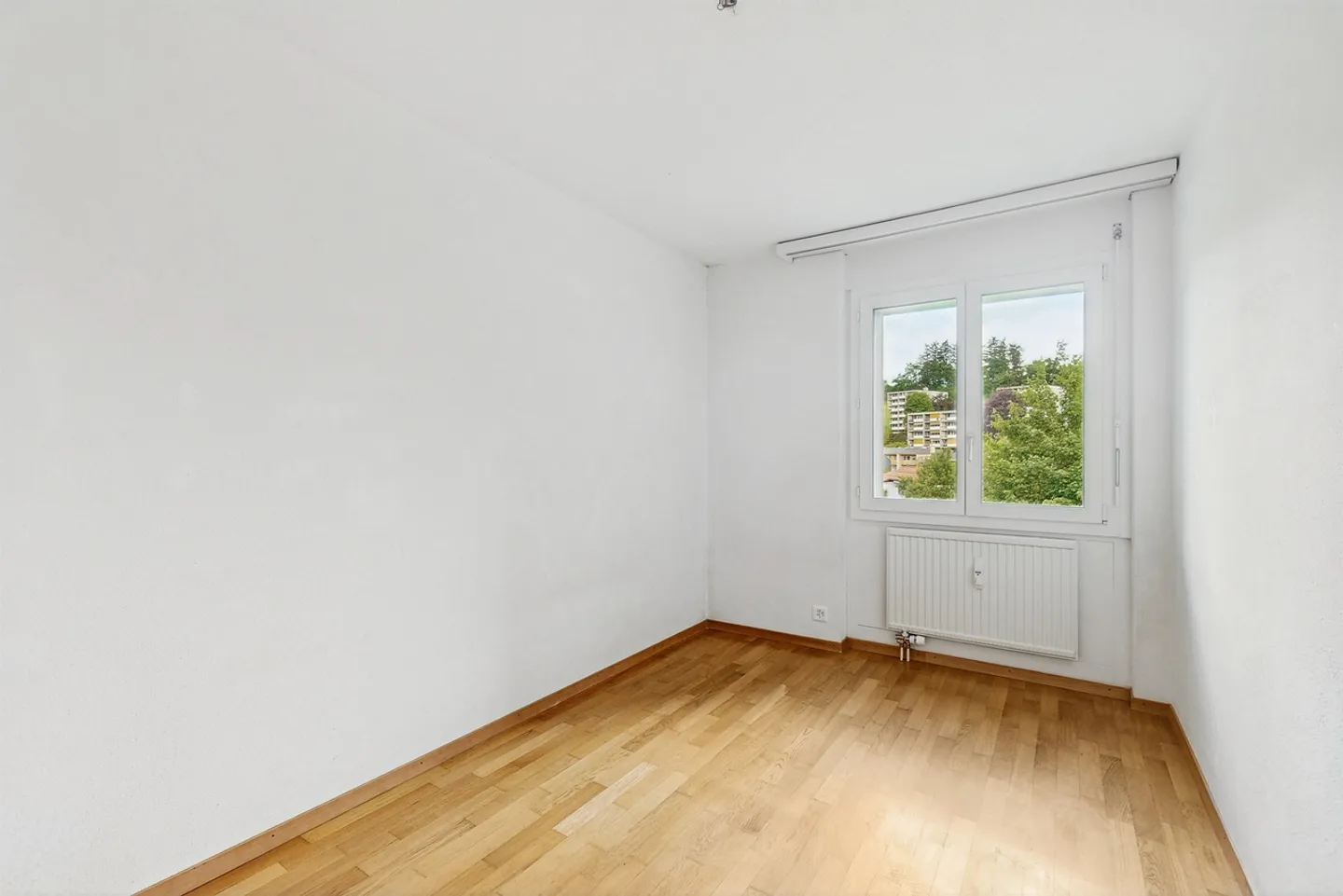 Idillio rurale + Prossimità alla città = Posizione residenziale top - Foto 6 di 10