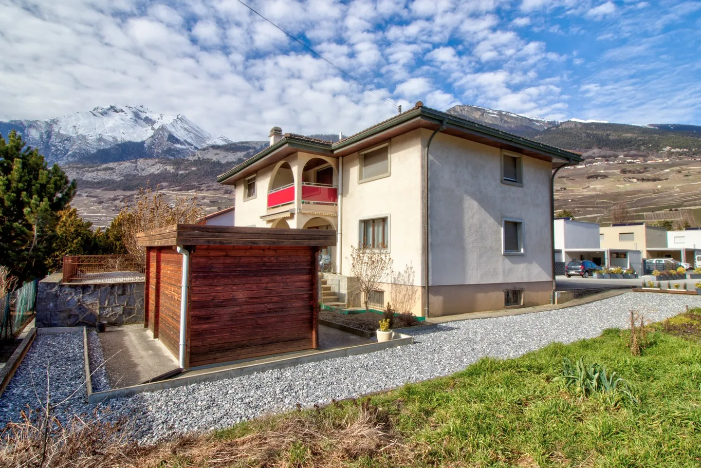 Villa - Due appartamenti - Vétroz - ESCLUSIVA - rif. 10242548 - Foto 3 di 13