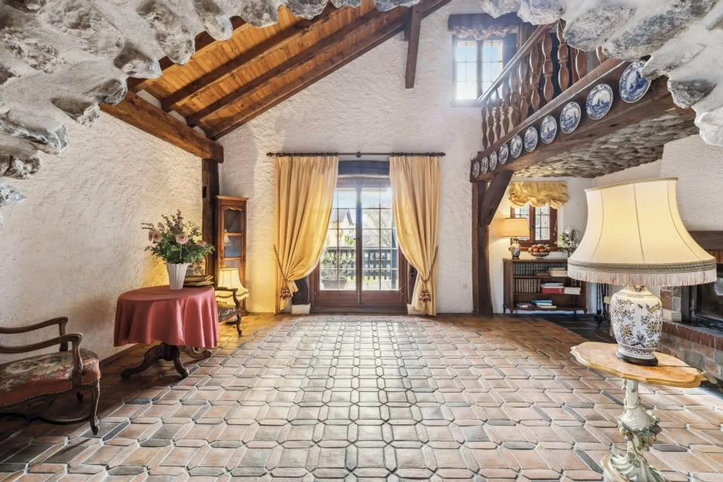 Casa familiare di carattere con giardino esposto a sud e spazi abitativi - Foto 6 di 13