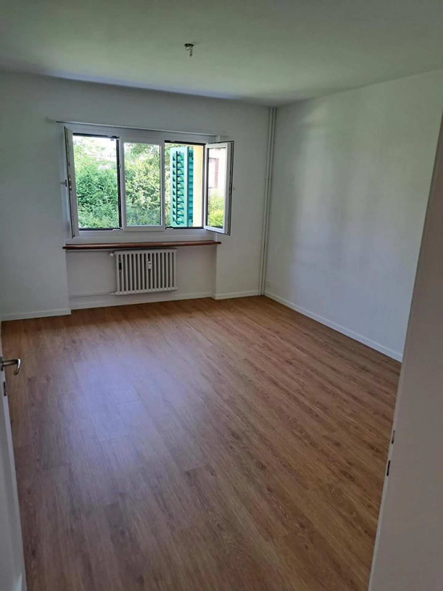 Helle Wohnung mit Blick ins Grüne - Foto 6 von 8