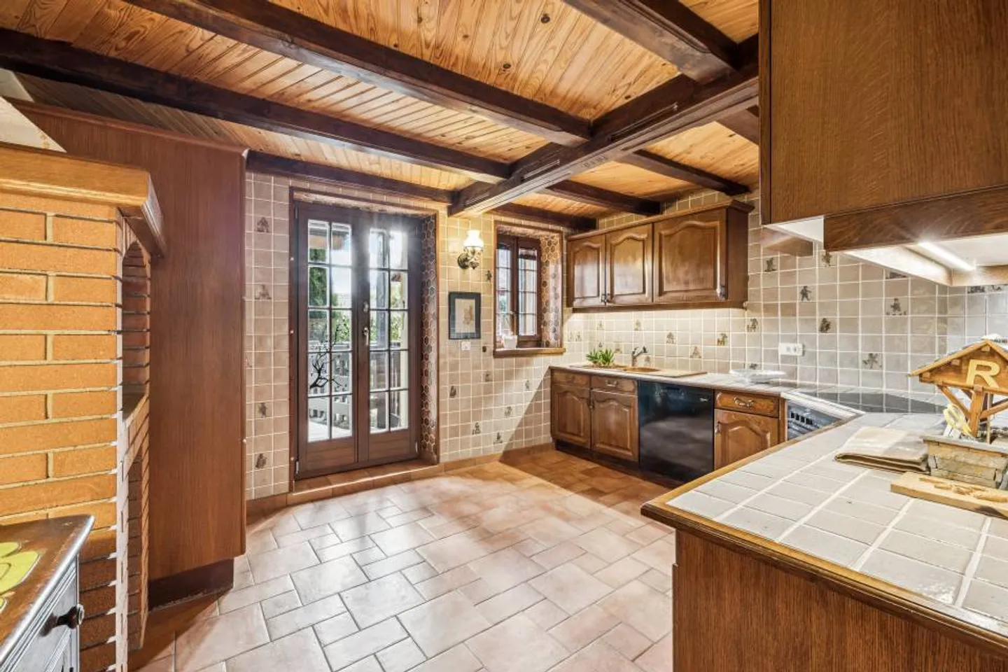 Casa familiare di carattere con giardino esposto a sud e spazi abitativi - Foto 7 di 13