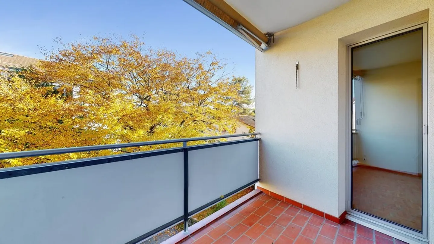 Looking for a home in a central location? - Photo 8 of 9