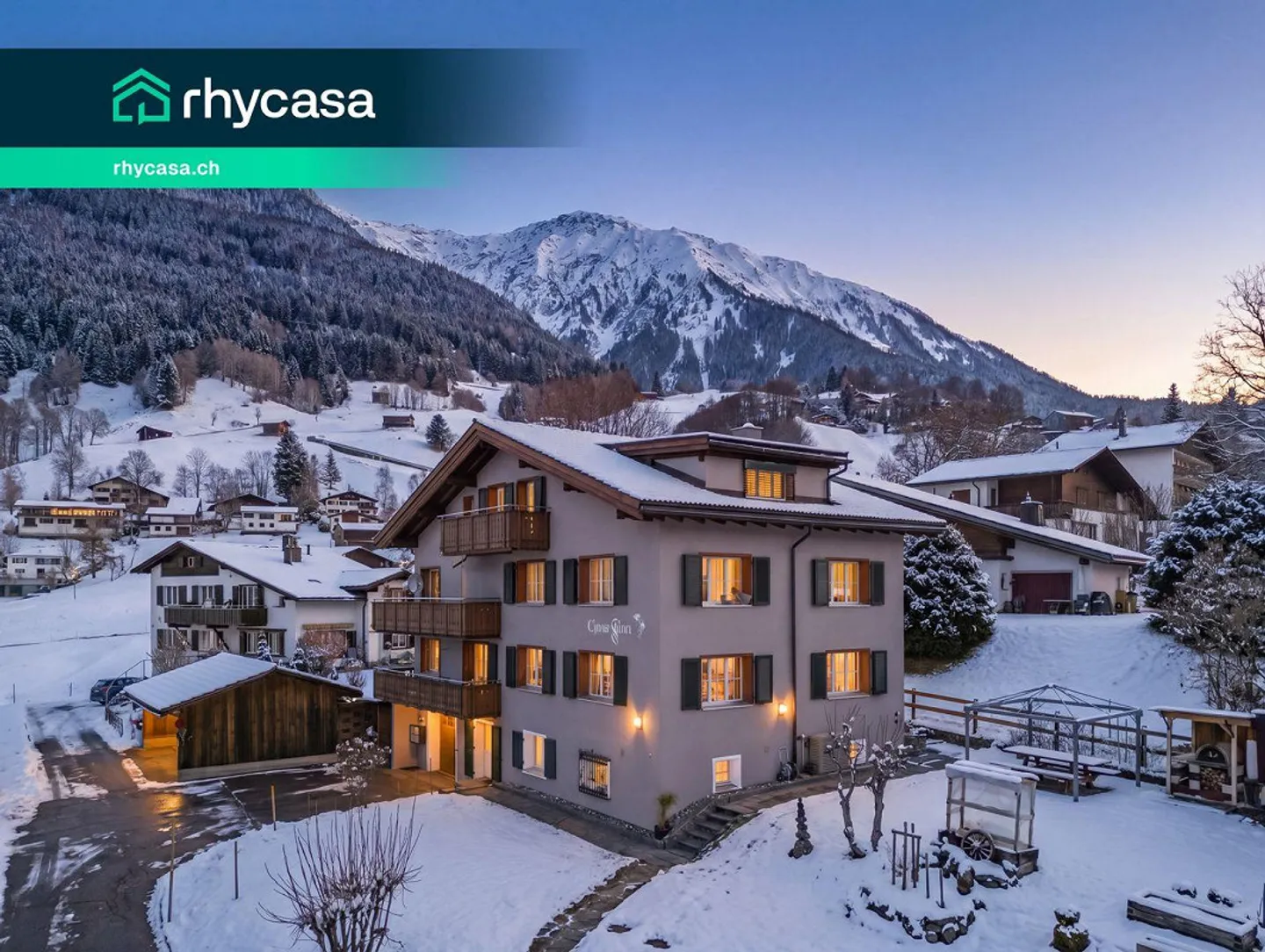 Accogliente seconda casa con vista su Gotschna e Madrisa - Foto 1 di 13