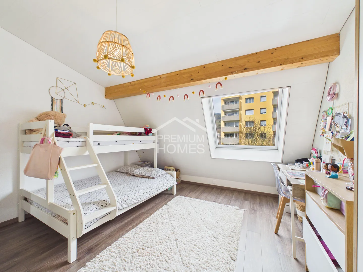 Duplex Contemporaneo Vicino al Lago - Foto 10 di 13