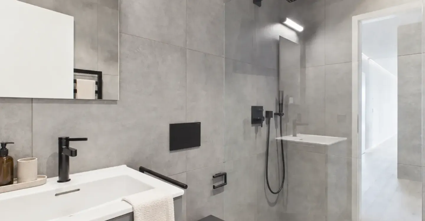 High-end modern apartment with an exceptional terrace in Vésenaz - Photo 12 of 13