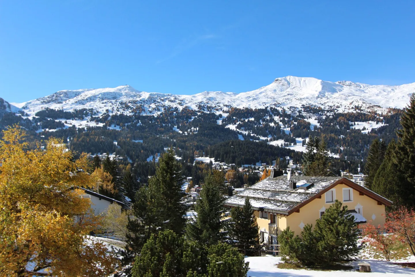 Incantevole appartamento con 3 camere sul versante soleggiato di Lenzerheide - Foto 10 di 10