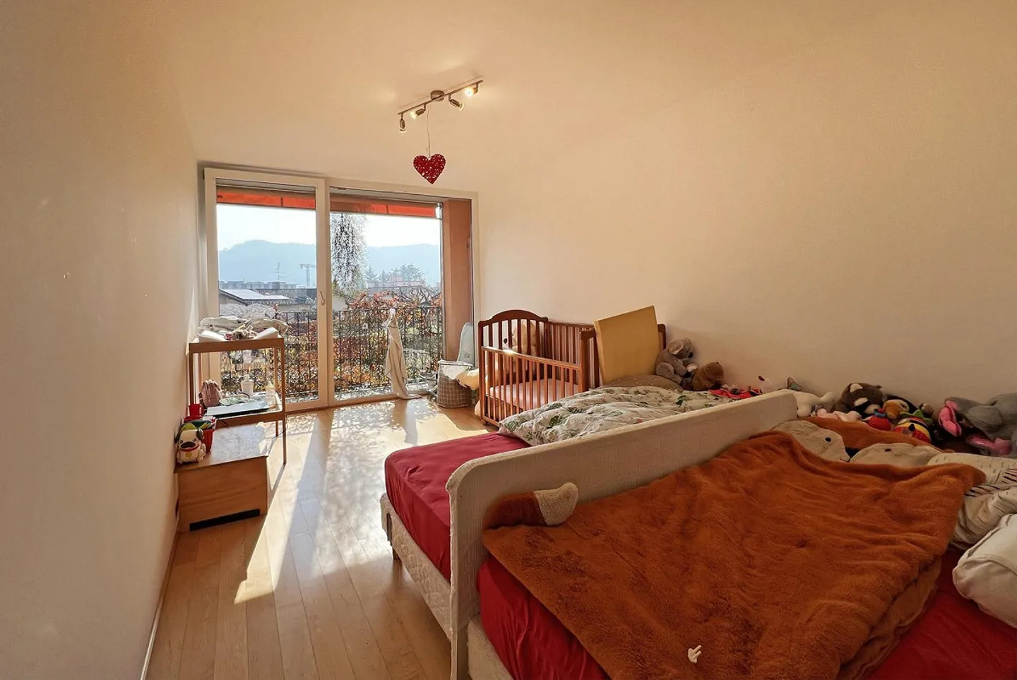 SPACIOUS DUPLEX 3.5 ROOMS WITH PRIVATE GARDEN IN AGNO - Photo 8 of 12