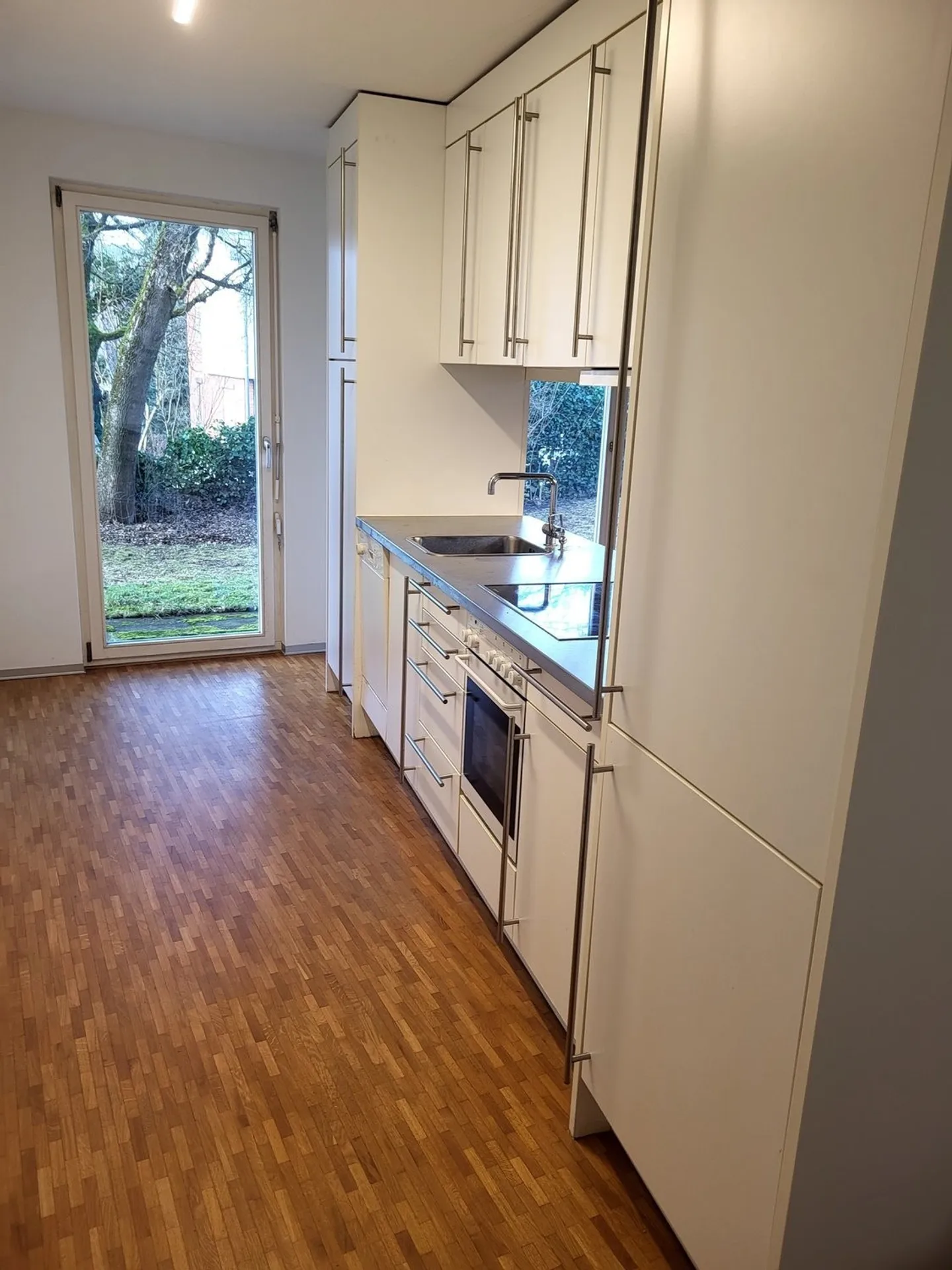 Appartement calme de 3 pièces avec balcon à Bienne - Photo 1 sur 11