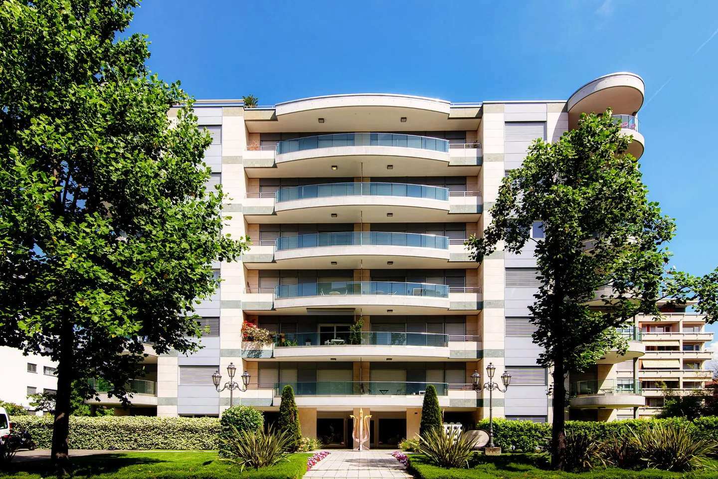 ZONA CASSARATE - ARREDAMENTO 3,5 LOCALI - Foto 11 di 18