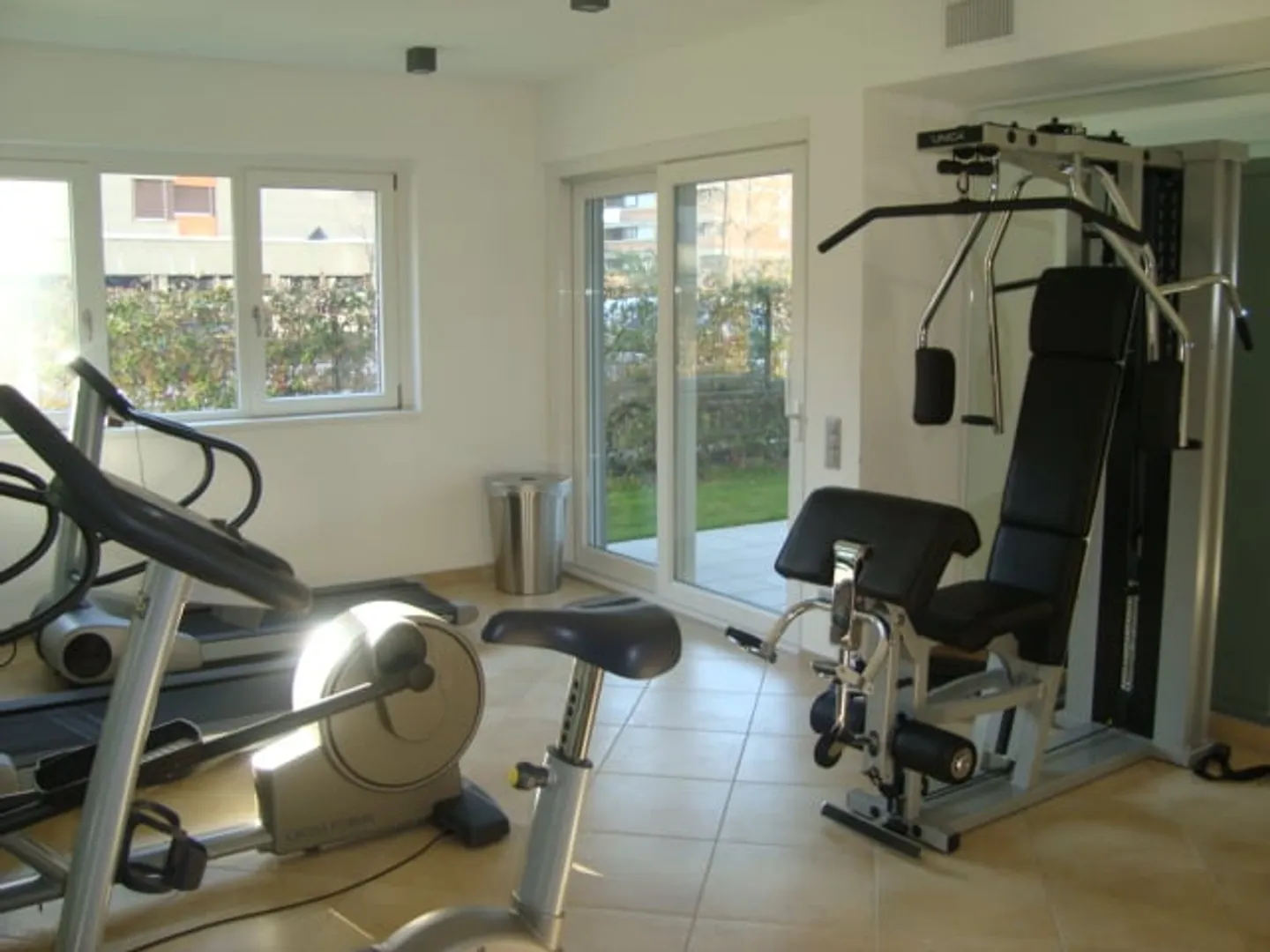 ZONA CASSARATE - ARREDAMENTO 3,5 LOCALI - Foto 16 di 18