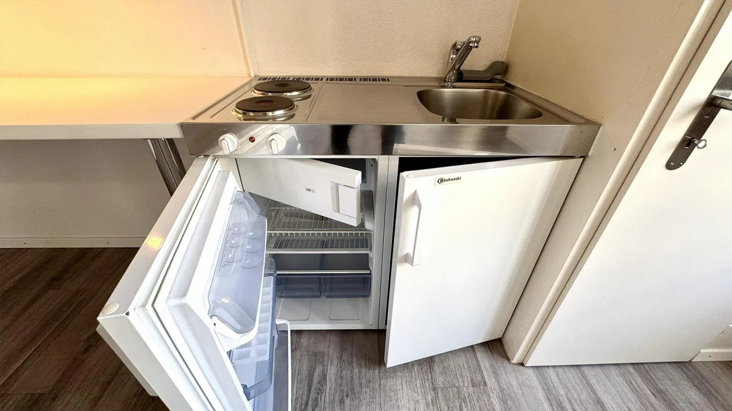 Ufficio e spazio commerciale a St. Gallen-Winkeln con magazzino pratico - Foto 12 di 13