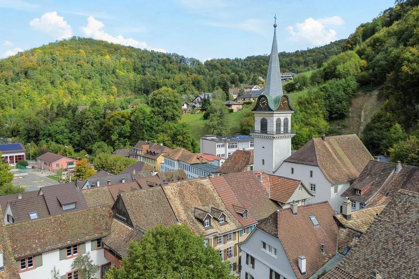 Renovated Old Town Ensemble in Waldenburg - Photo 10 of 28
