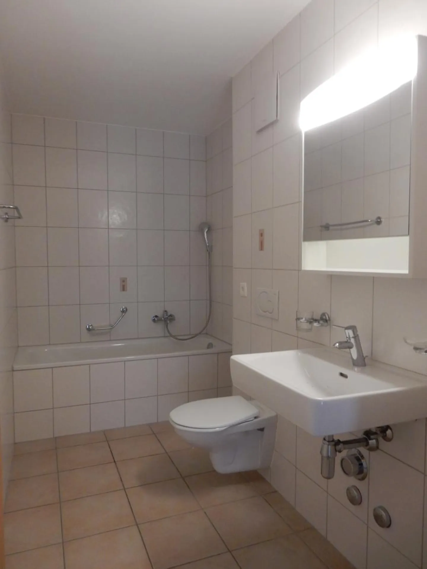 Appartement ensoleillé de 4.5 pièces - Photo 8 sur 10