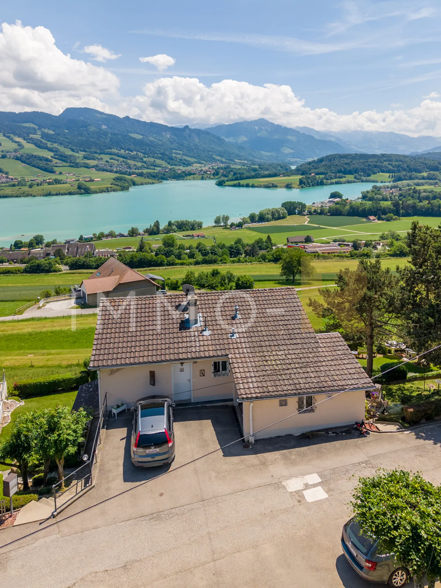 Propriété avec vue exceptionnelle - Photo 1 sur 10