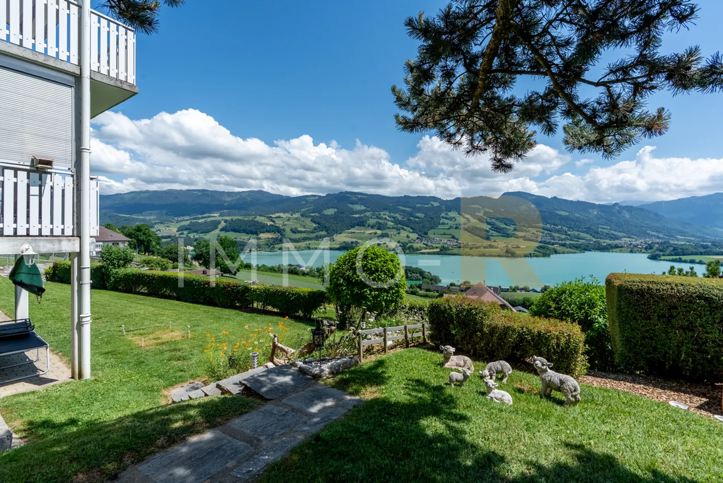 Propriété avec vue exceptionnelle - Photo 3 sur 10