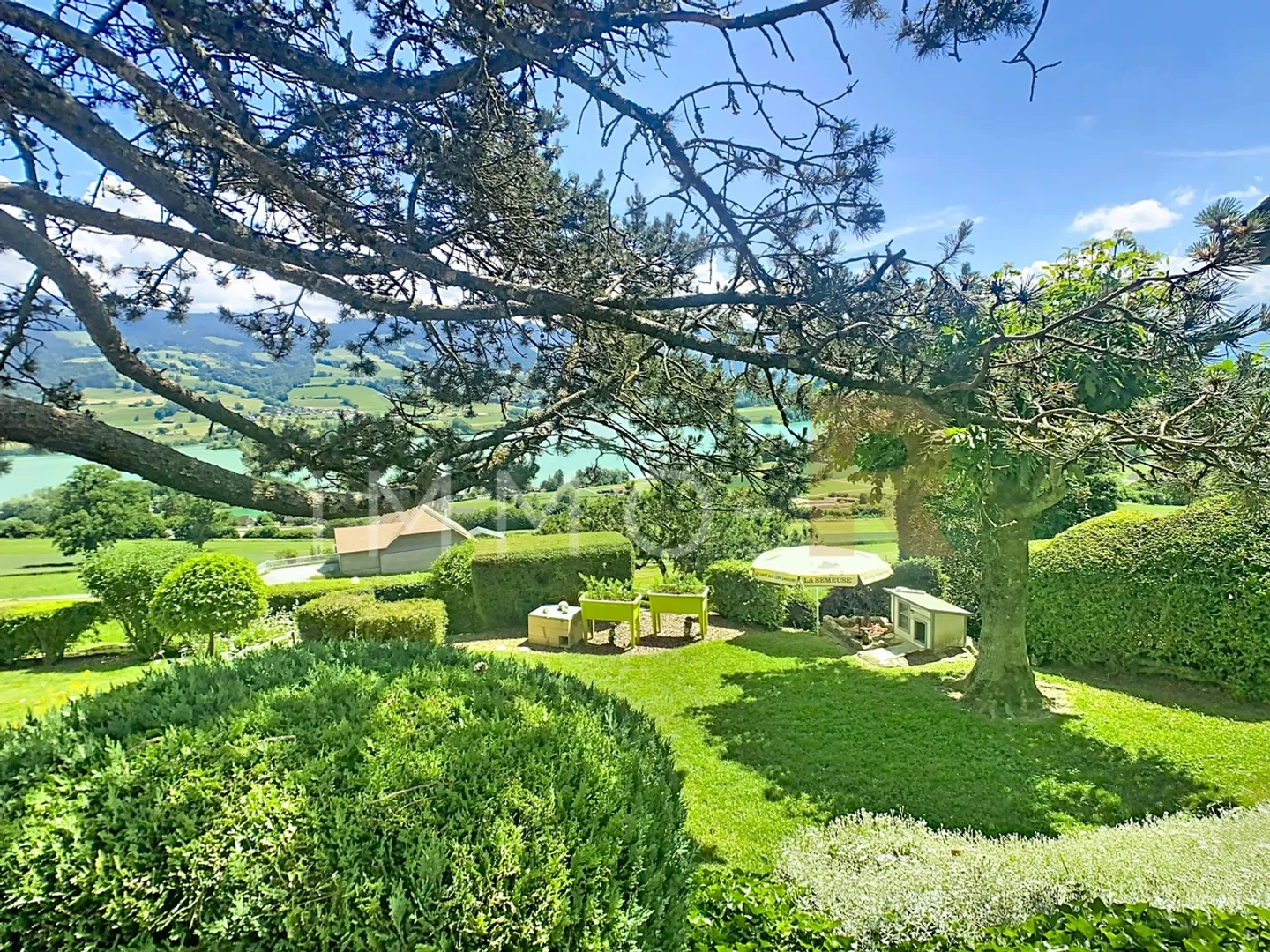 Propriété avec vue exceptionnelle - Photo 8 sur 10