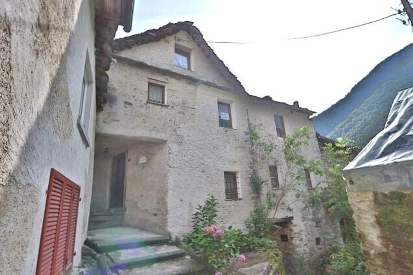 Rustico Incantevole con Vista Montagna - Foto 2 di 13