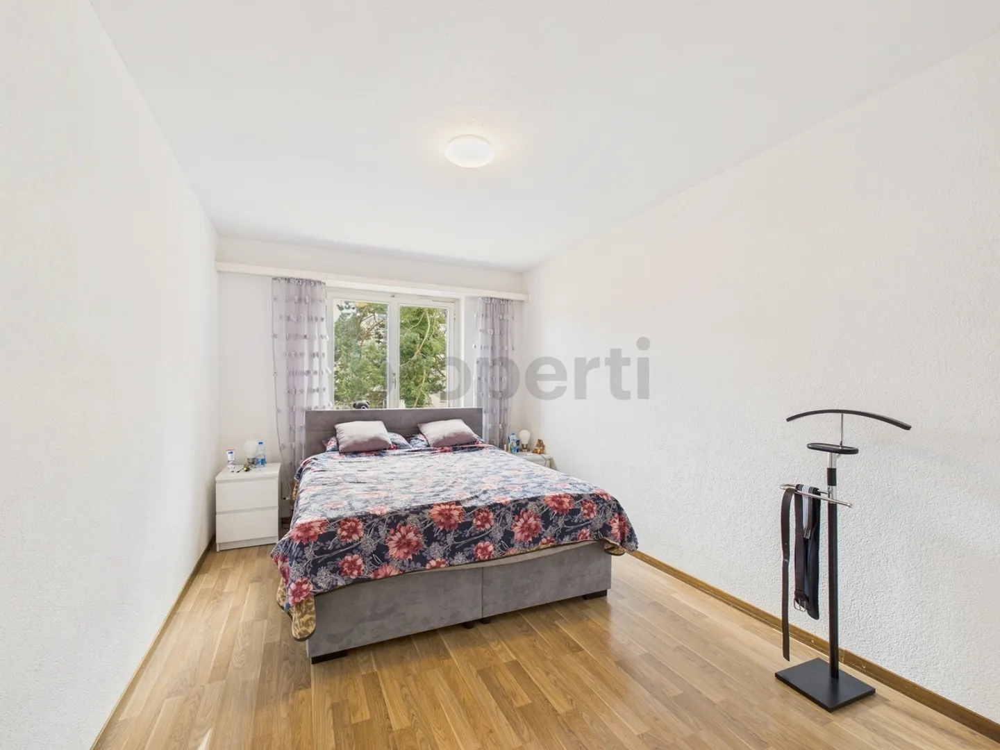 Appartement 5.5 pièces avec terrasse spacieuse et vue sur le lac - Photo 9 sur 13