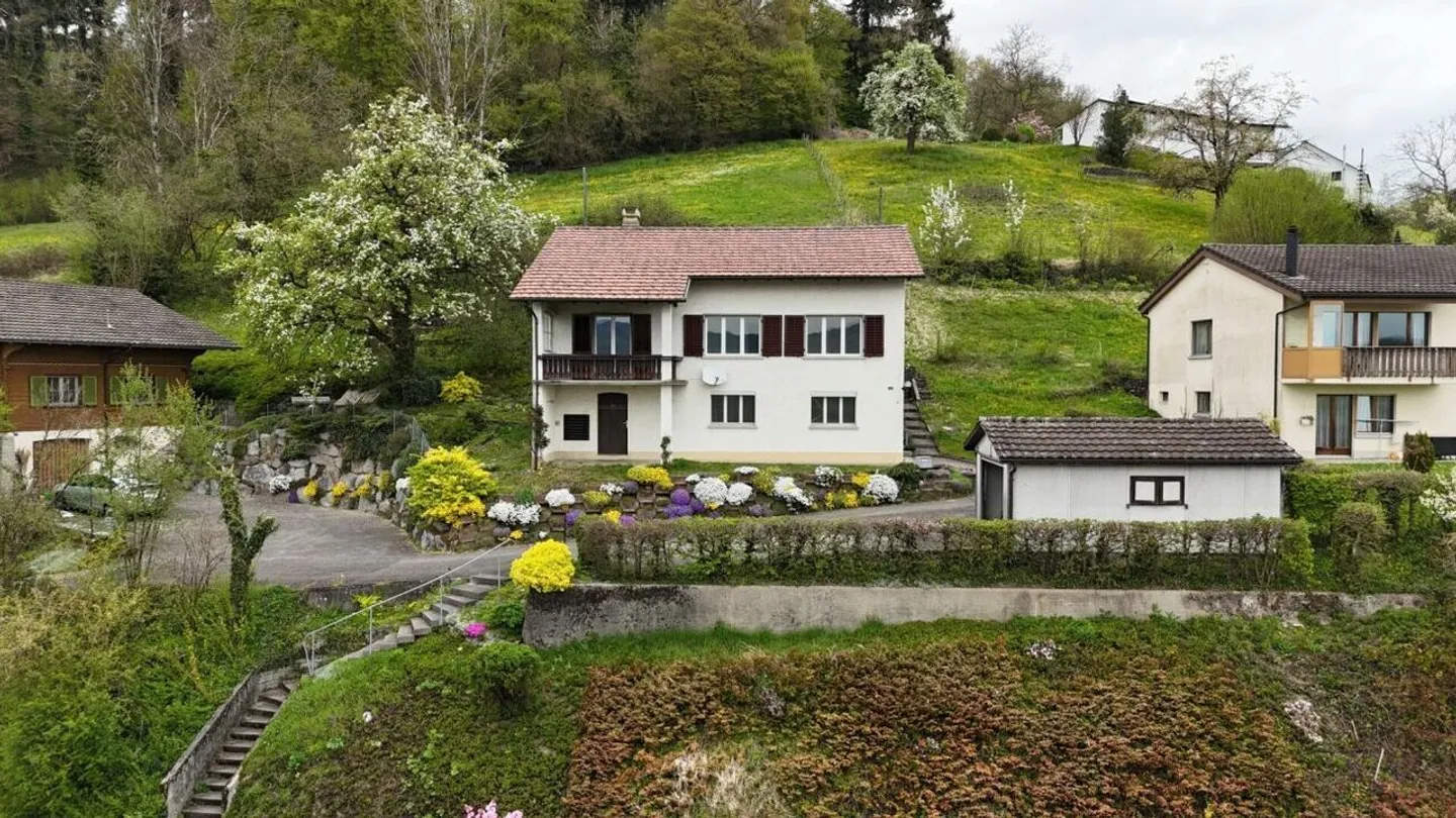 Charmantes Einfamilienhaus - Foto 1 von 40