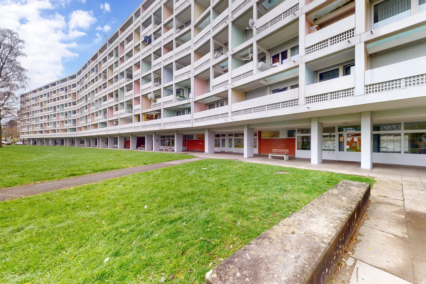 Familienwohnung im Grünen - Foto 1 von 9