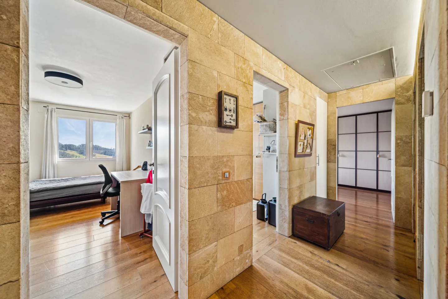 Row house for sale - Photo 5 of 20