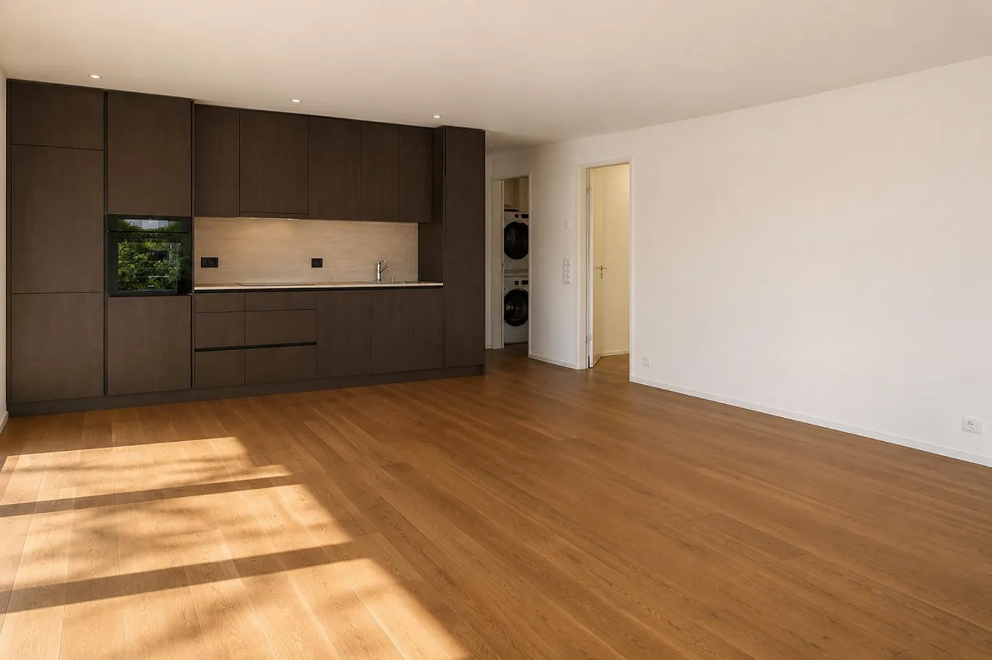 Moderno appartamento di 3,5 stanze in nuova costruzione ad Aarburg - Foto 2 di 5