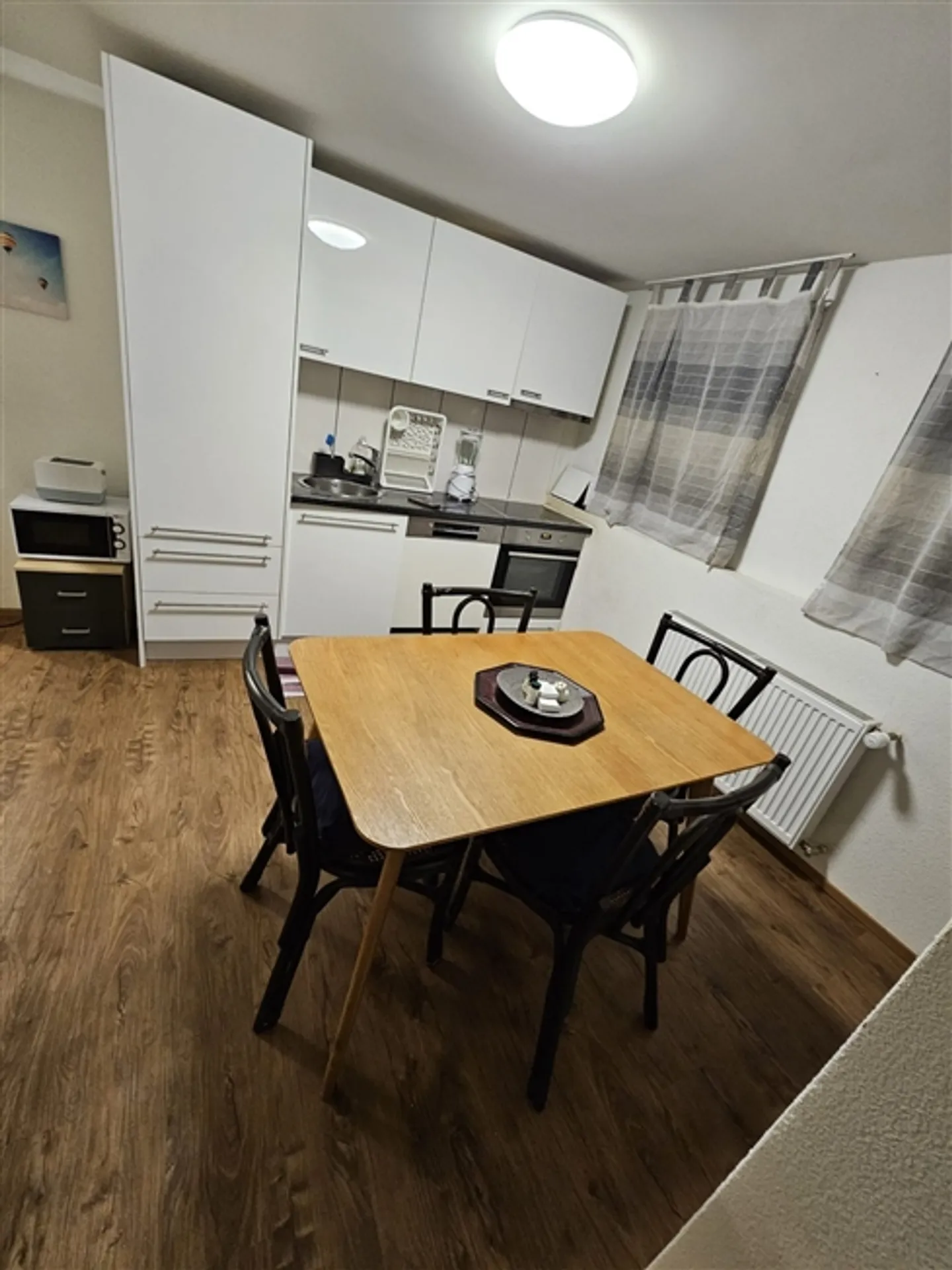 🏡 Modernes 2.5-Zimmer möbliertes Apartment – Altbergstrasse 2, 8953 Dietikon - Foto 6 von 8