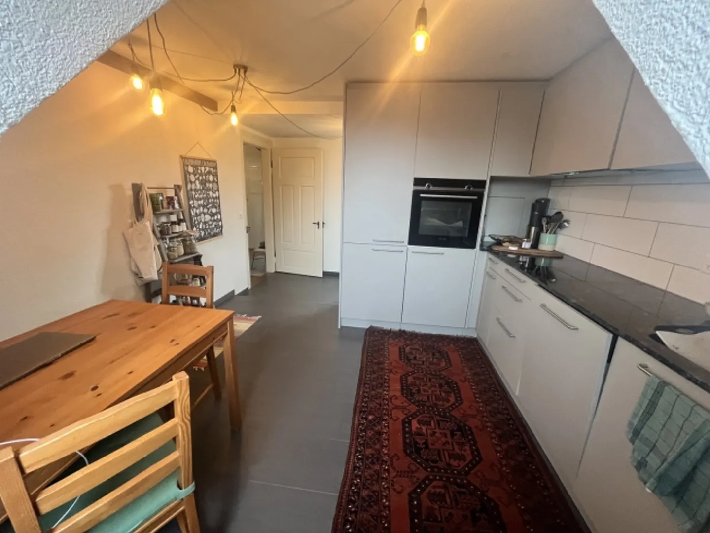 Appartamento 3 locali a Zurigo - Distretto 3 Wiedikon, arredato, temporaneo - Foto 3 di 9