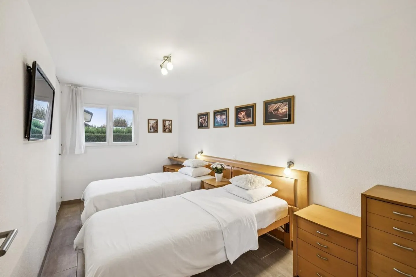 Wunderschöne individuelle Villa mit atemberaubendem Blick auf die Dents-du-Midi - Foto 6 von 13