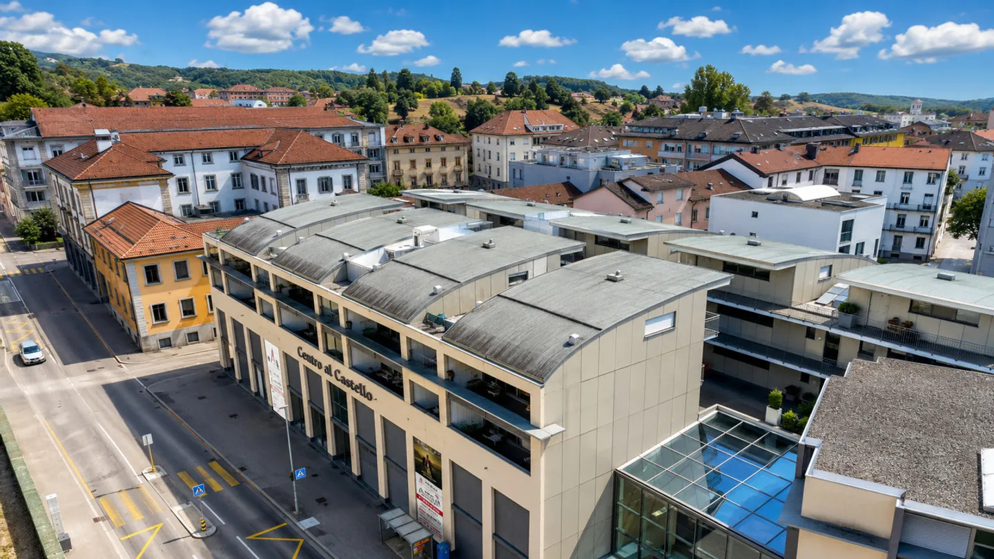 Prestigeträchtiger Mischimmobilienkomplex - Foto 1 von 3