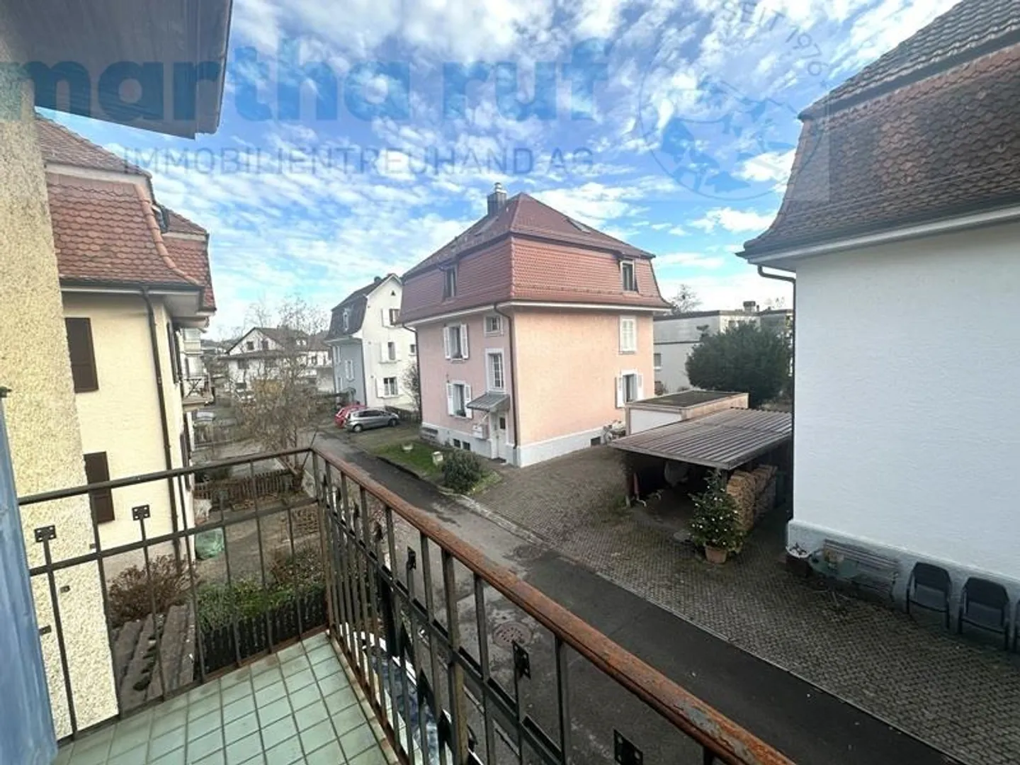Zentral und sonnig gelegenes 3-Familienhaus mit viel Potenzial - Foto 13 von 23