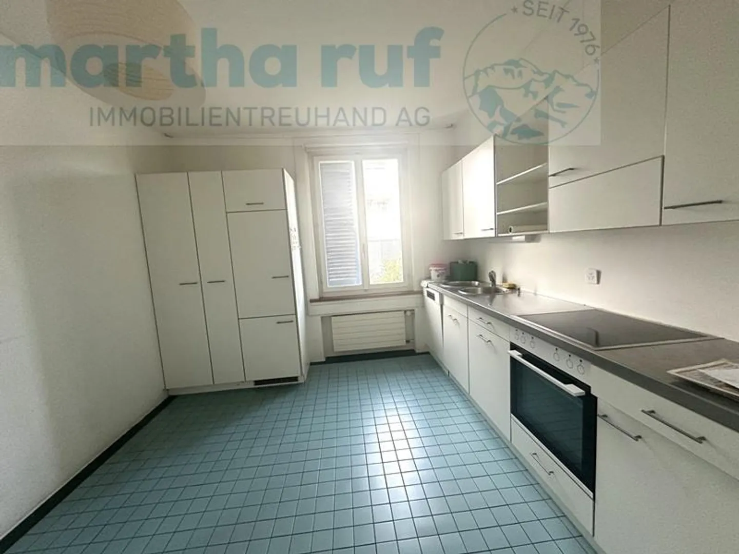 Zentral und sonnig gelegenes 3-Familienhaus mit viel Potenzial - Foto 8 von 23