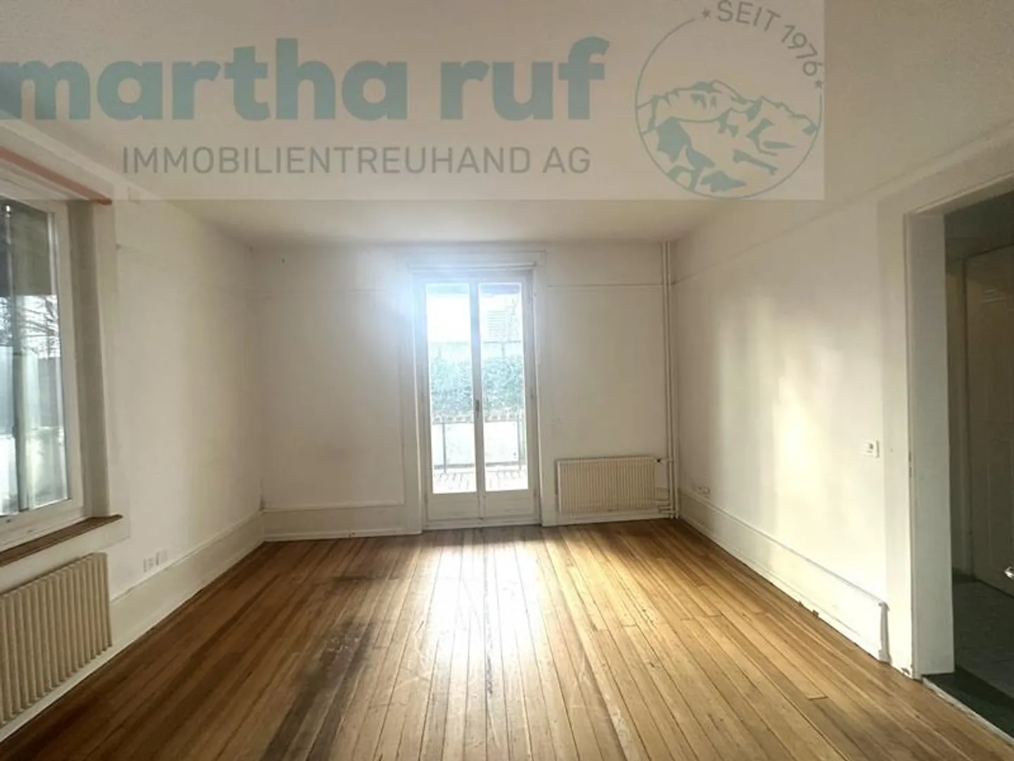 Zentral und sonnig gelegenes 3-Familienhaus mit viel Potenzial - Foto 9 von 23