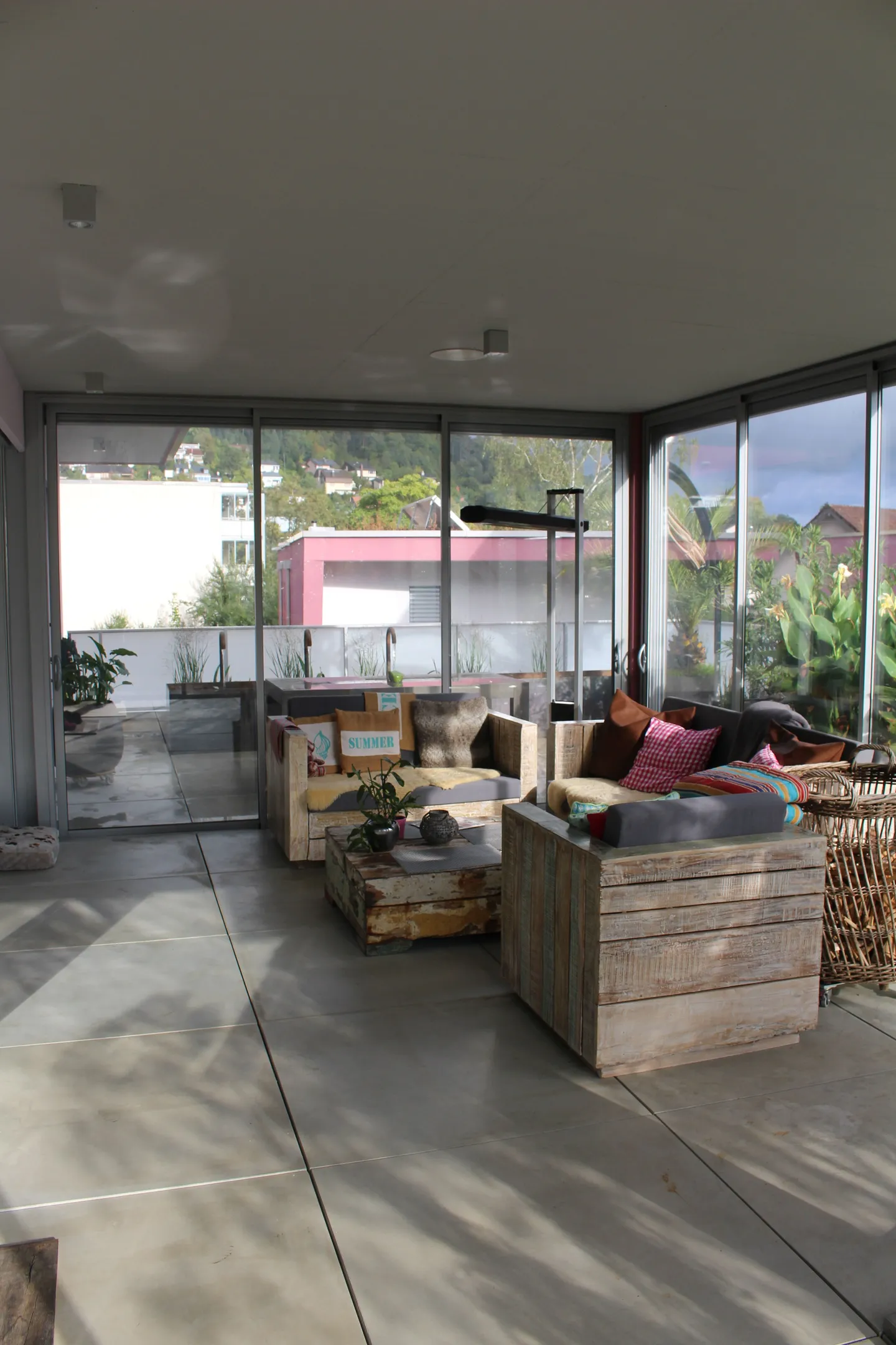 Maison Familiale Moderne avec Terrasse - Photo 4 sur 13