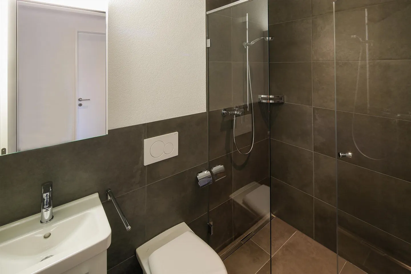 3,5 Wohnung an ruhiger, zentraler Lage - Foto 5 von 8