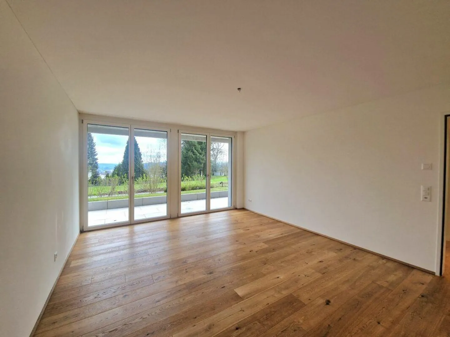 Realize Your Living Dream - Photo 6 of 11