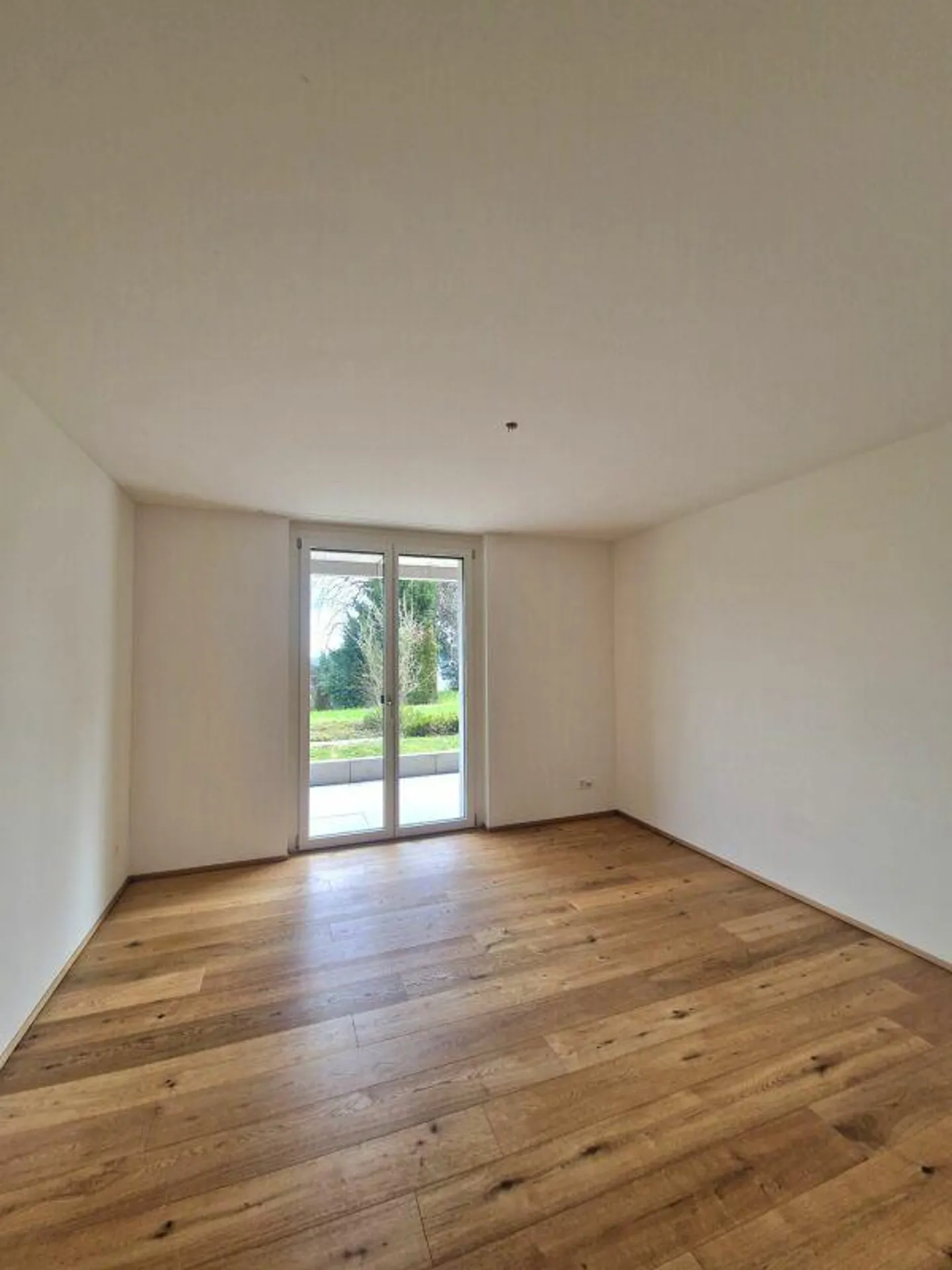 Realize Your Living Dream - Photo 8 of 11