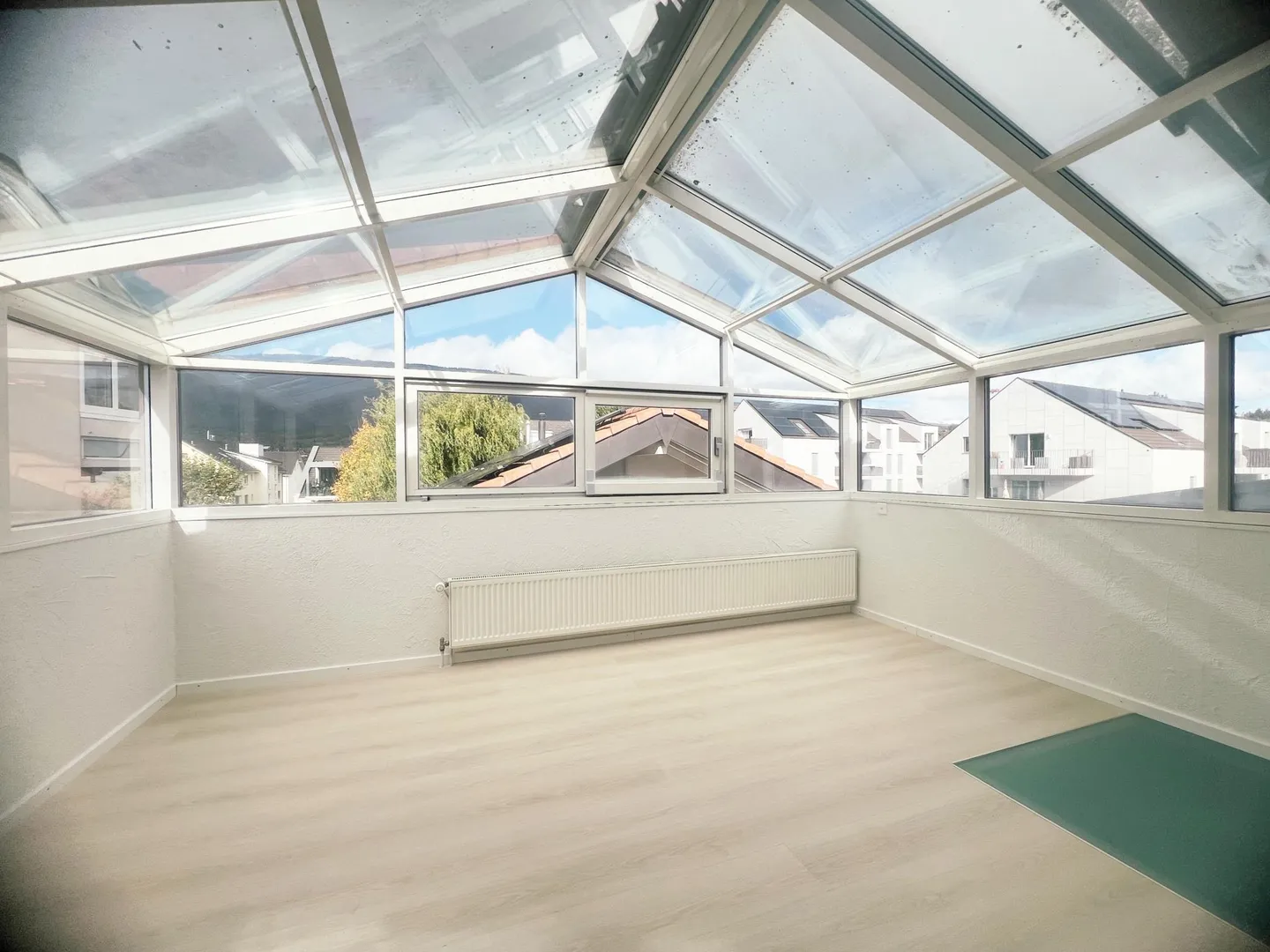 Charming apartment in the heart of the village of Marin - Photo 1 of 8