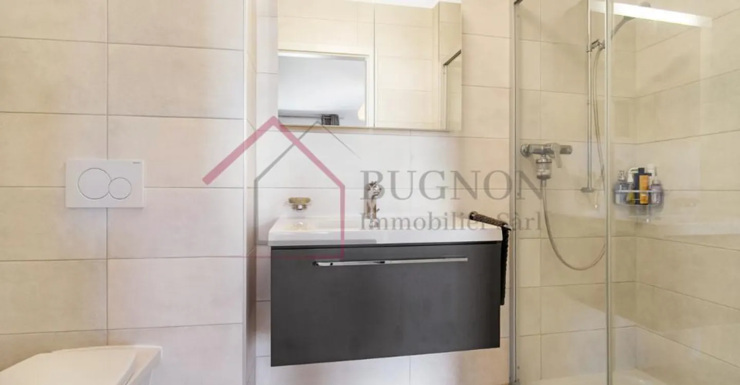 Appartement moderne 4,5 pièces - Photo 8 sur 12