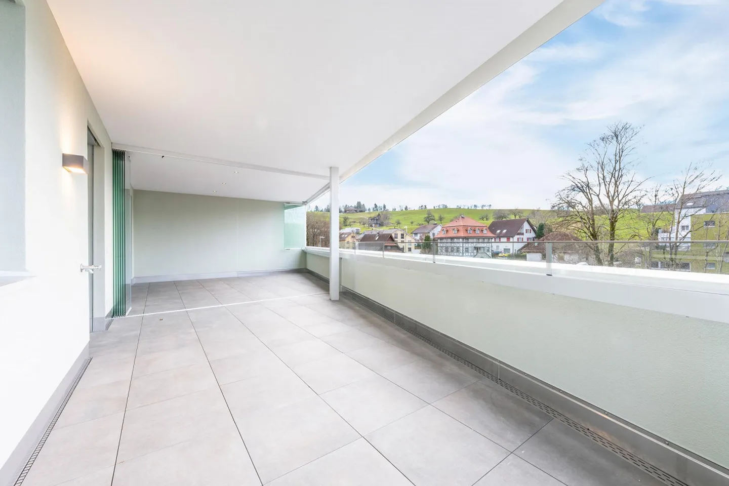 3.5 Room Apartment - Photo 12 of 12