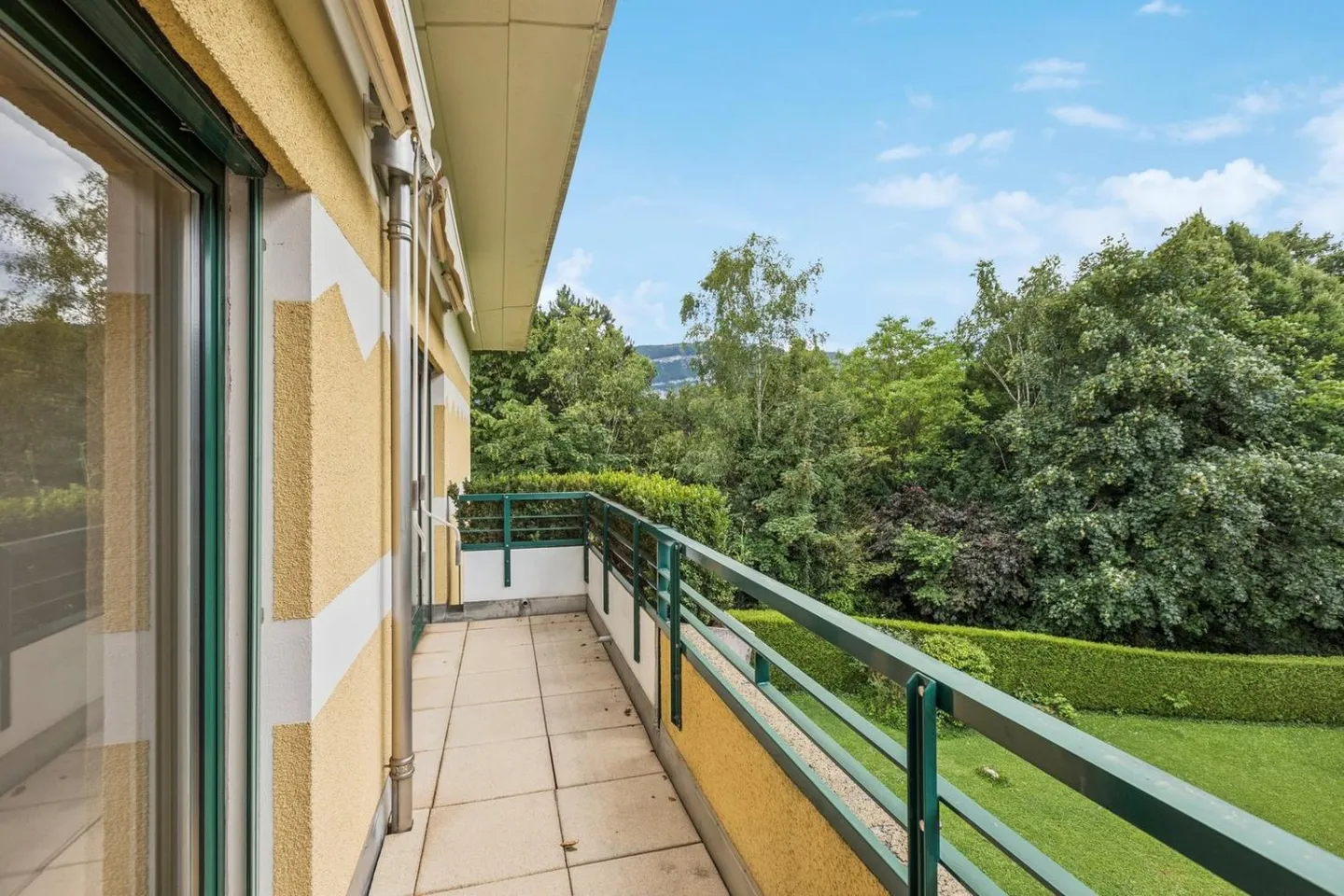 Wunderschöne durchgehende Penthouse mit großzügigen Außenbereichen - Foto 3 von 13